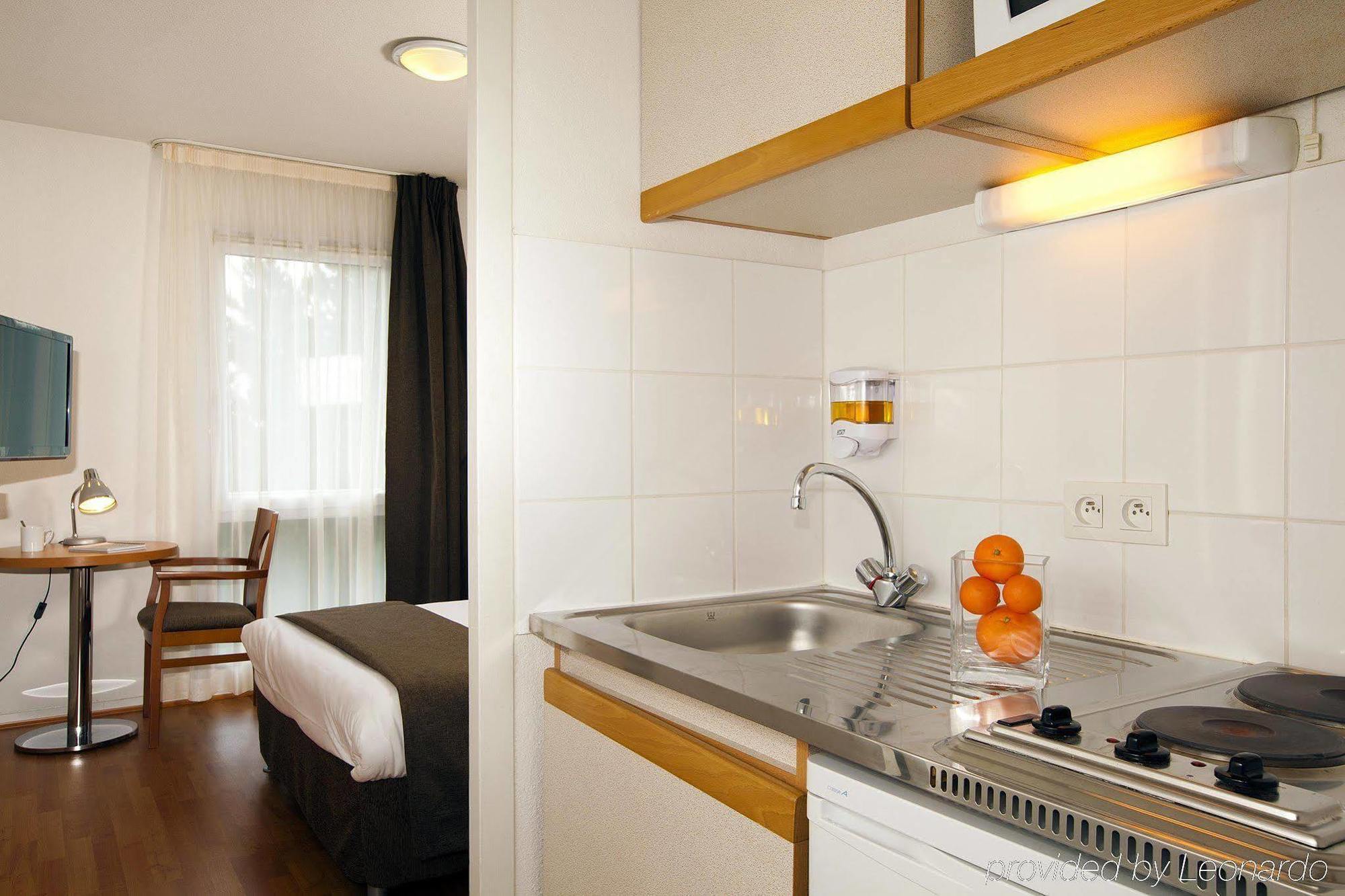 Sejours & Affaires Nantes La Beaujoire Aparthotel Екстериор снимка
