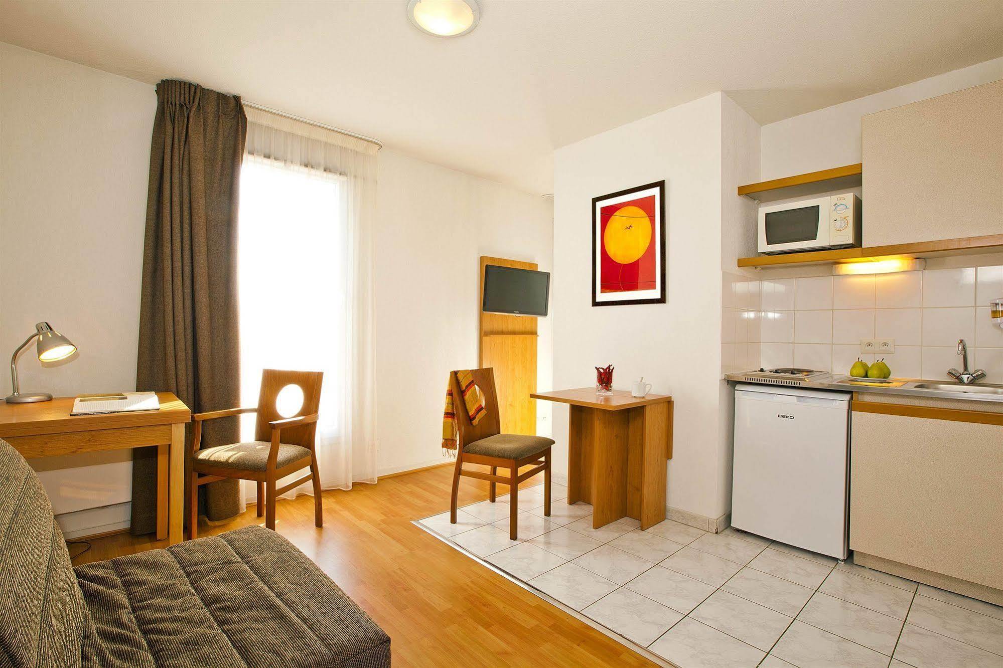 Sejours & Affaires Nantes La Beaujoire Aparthotel Екстериор снимка