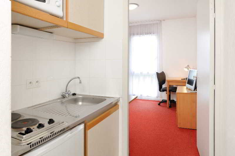 Sejours & Affaires Nantes La Beaujoire Aparthotel Екстериор снимка